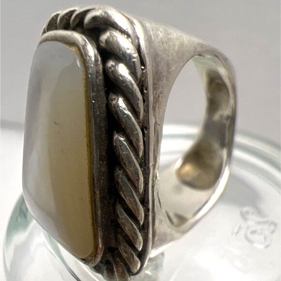 Vintage Sterling Silver MOP Ring Trapezoid Rope Edged Square Unisex Statement - Picture 2 of 6